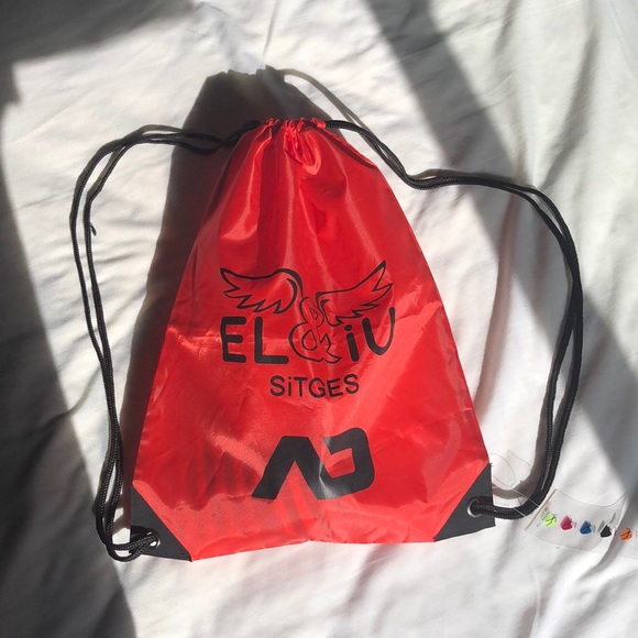 NWT Bag - Picture 5 of 5